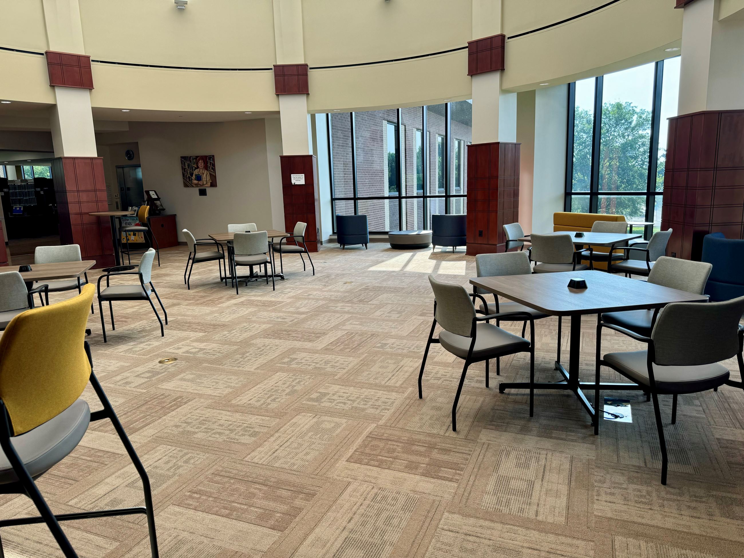 second floor rotunda new furniture